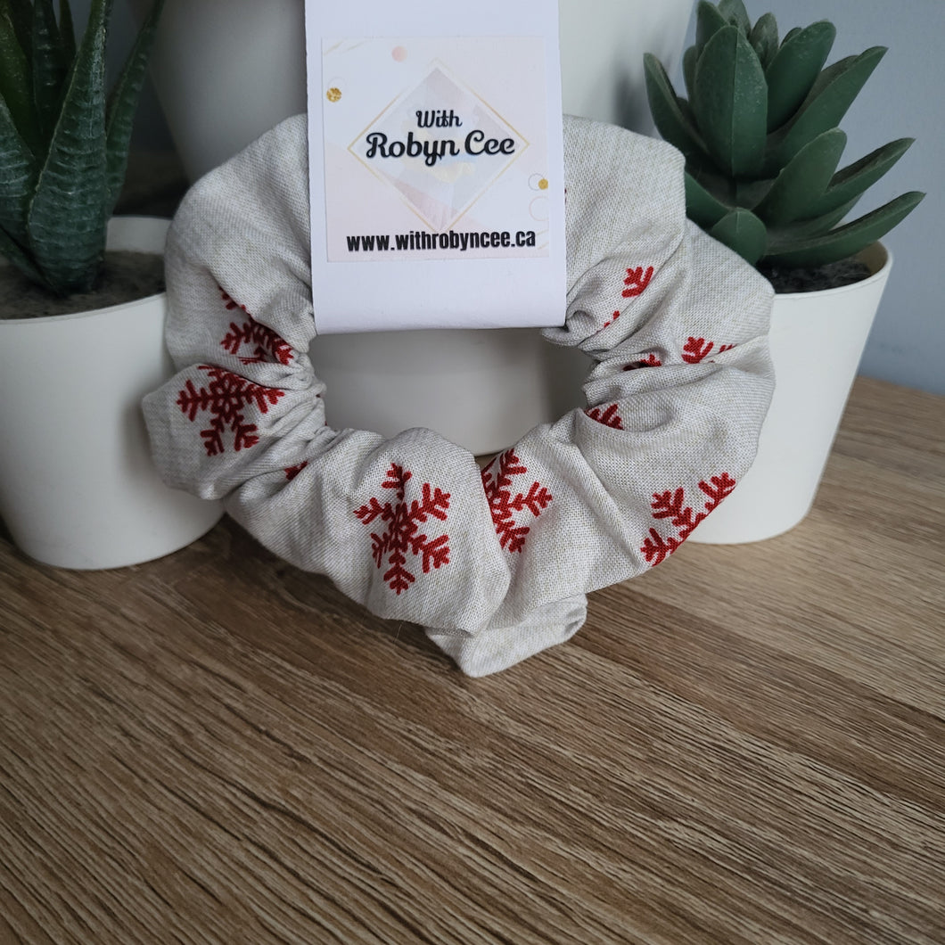 White & Red Snowflakes Scrunchie (Large)