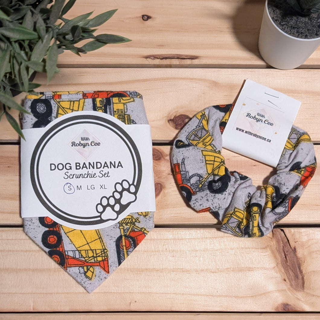 Dump Truck Tie Up Dog Bandana Set (Small)